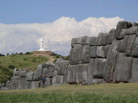 Sacsayhuaman